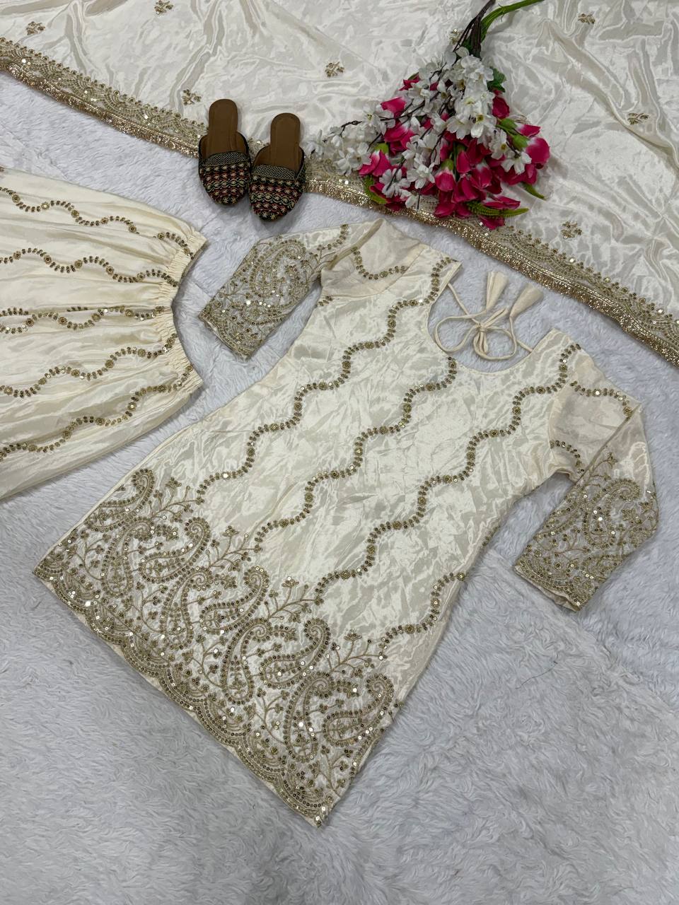 Luxe Ivory Gilded Kurta Ensemble